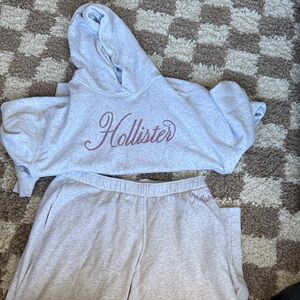 Hollister Light Gray Lounge Set with Logo